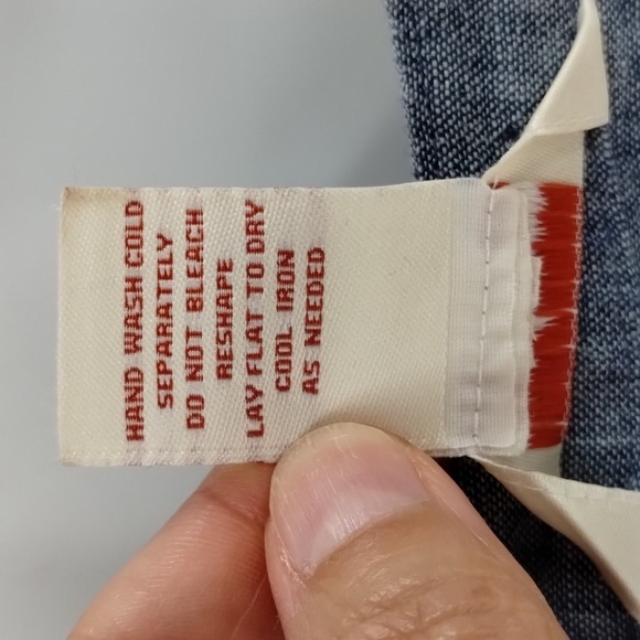 Sundance blue chambray pullover blouse size large textured front linen/cotton - Picture 7 of 7